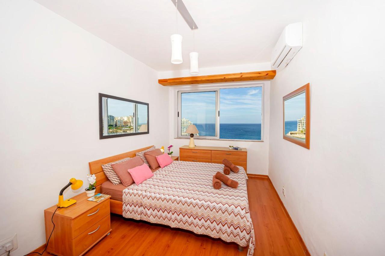 Spinola Bay Top Floor Seafront 3 Bedroom Apartment With Panoramic Sea Views - By Getawaysmalta Saint Julian's Exterior foto