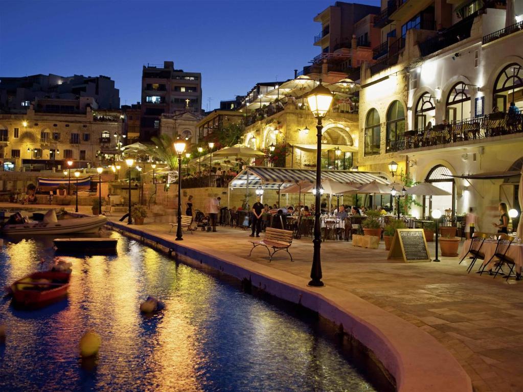 Spinola Bay Top Floor Seafront 3 Bedroom Apartment With Panoramic Sea Views - By Getawaysmalta Saint Julian's Exterior foto