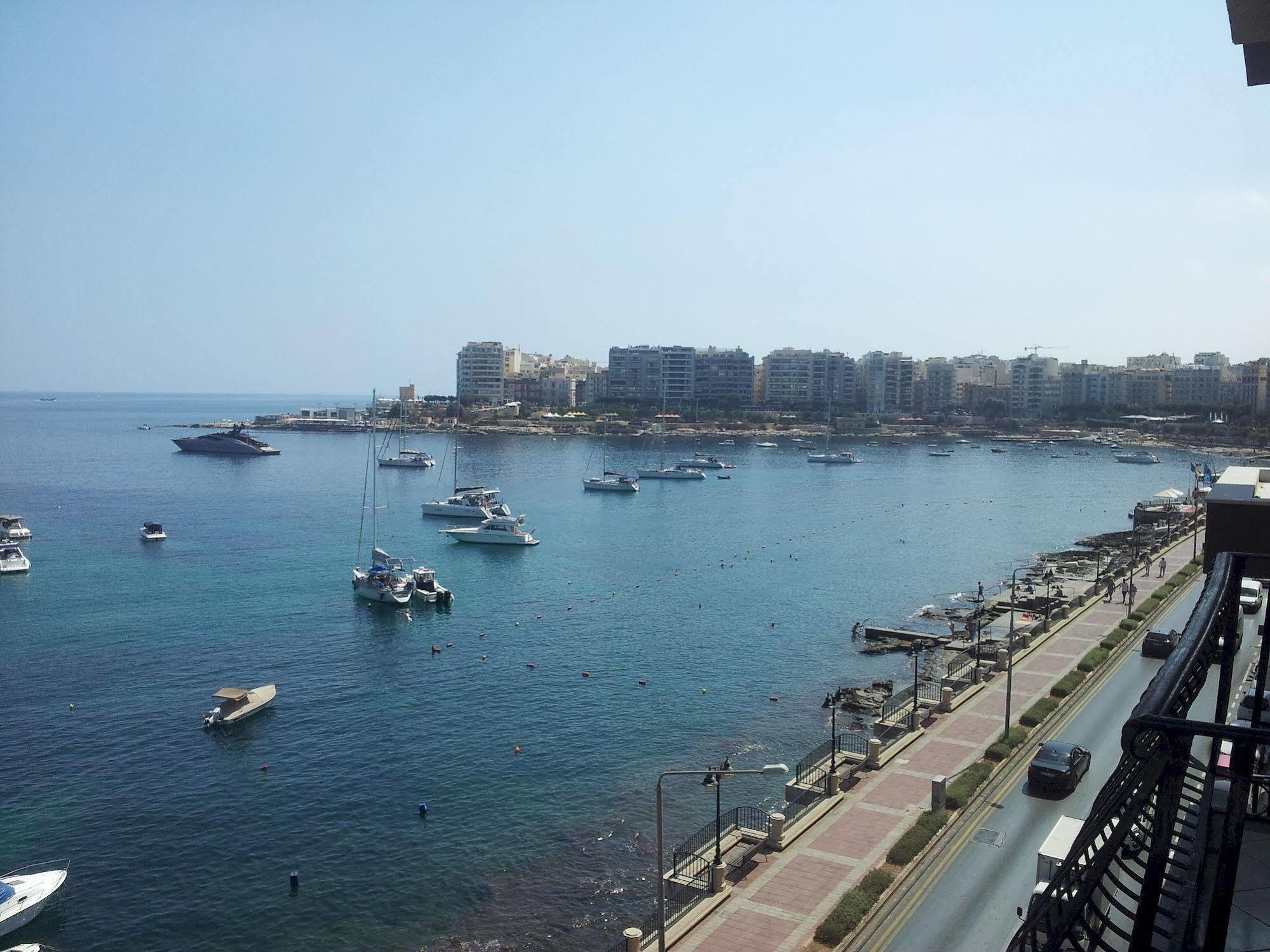 Spinola Bay Top Floor Seafront 3 Bedroom Apartment With Panoramic Sea Views - By Getawaysmalta Saint Julian's Exterior foto